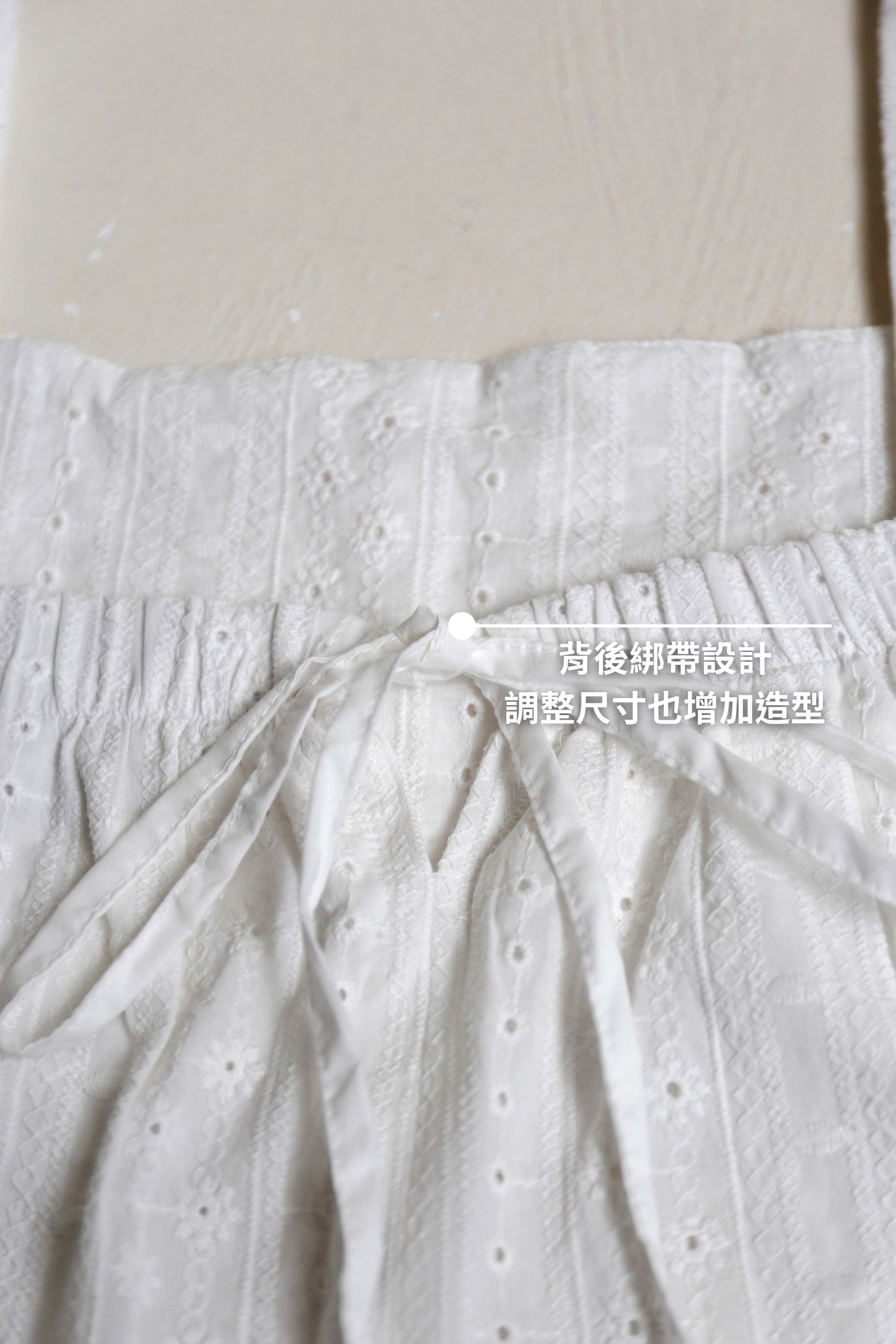BS韓國方領刺繡背心(兩色)