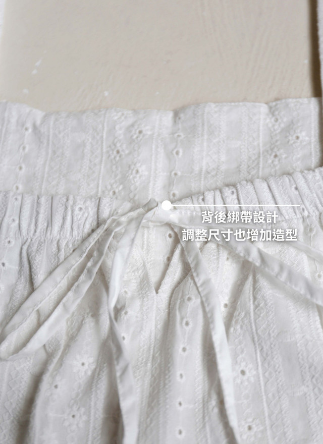 BS韓國方領刺繡背心(兩色)